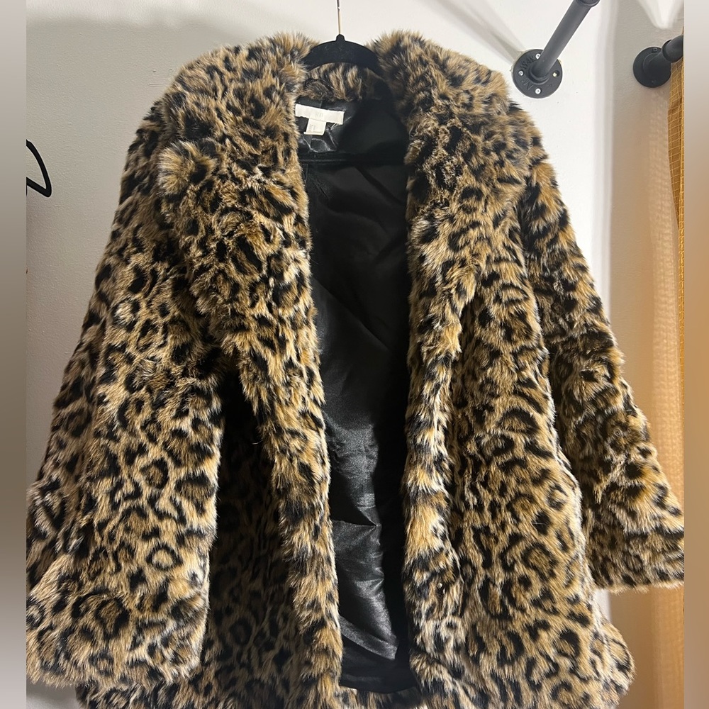 H&M fluffy silky lined cheetah fur coat